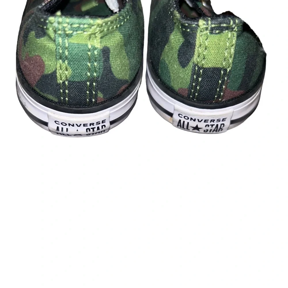 Kids converse all stars Camo military low top sneakers size 7 baby toddler